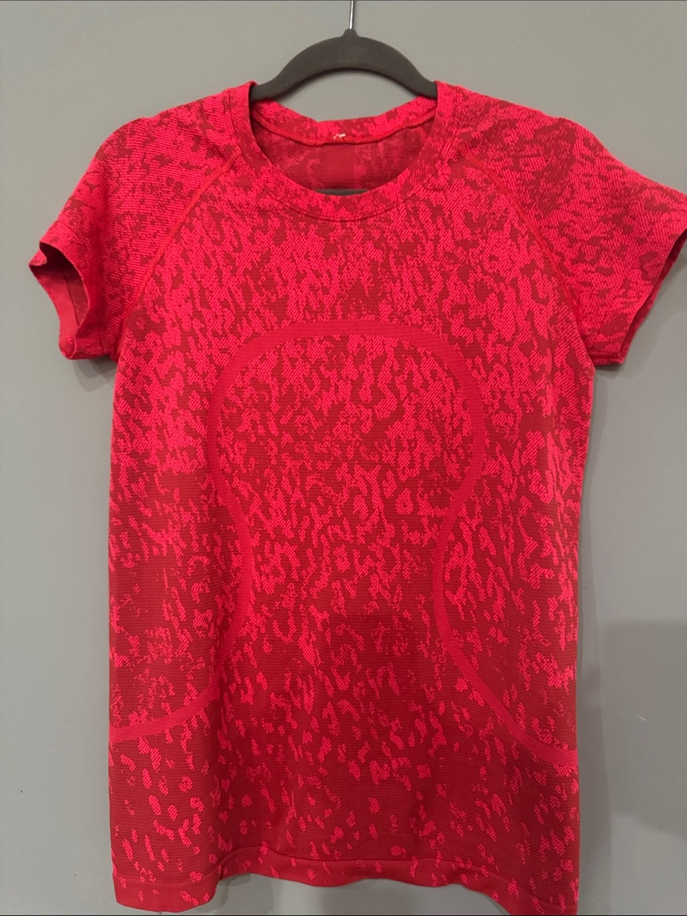 Lululemon Women’s Pink Short-Sleeve Active Top